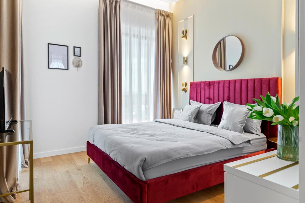 One Verdi Luxury Apartments Бухарест Экстерьер фото