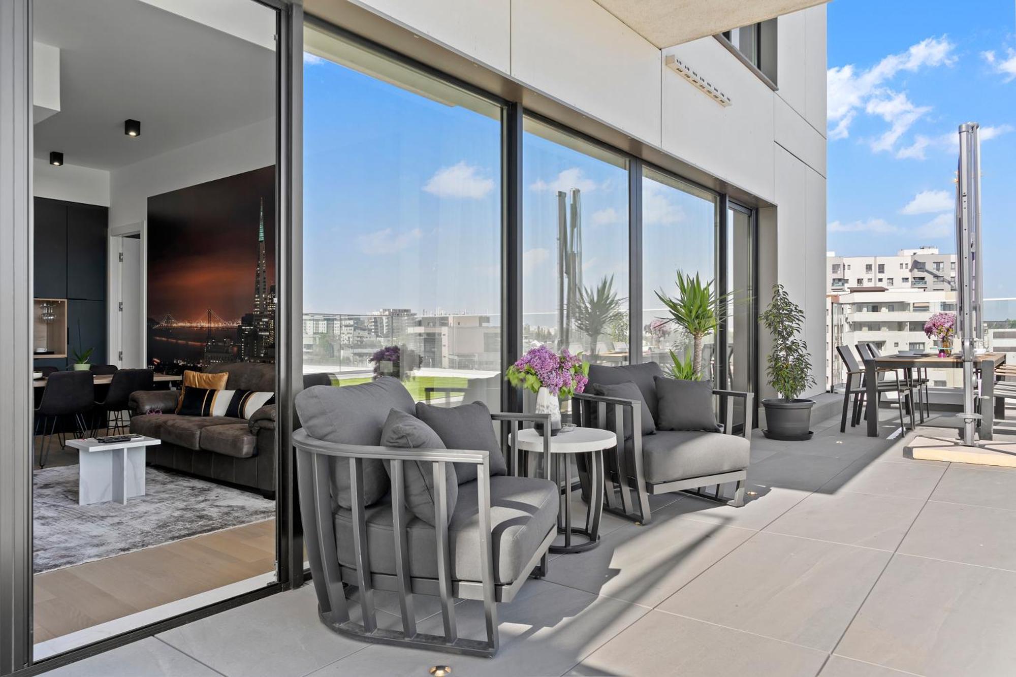 One Verdi Luxury Apartments Бухарест Экстерьер фото