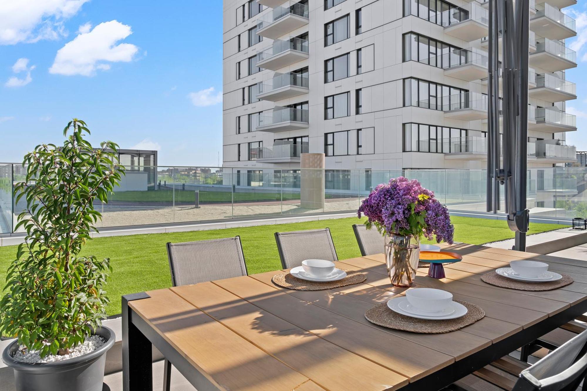 One Verdi Luxury Apartments Бухарест Экстерьер фото