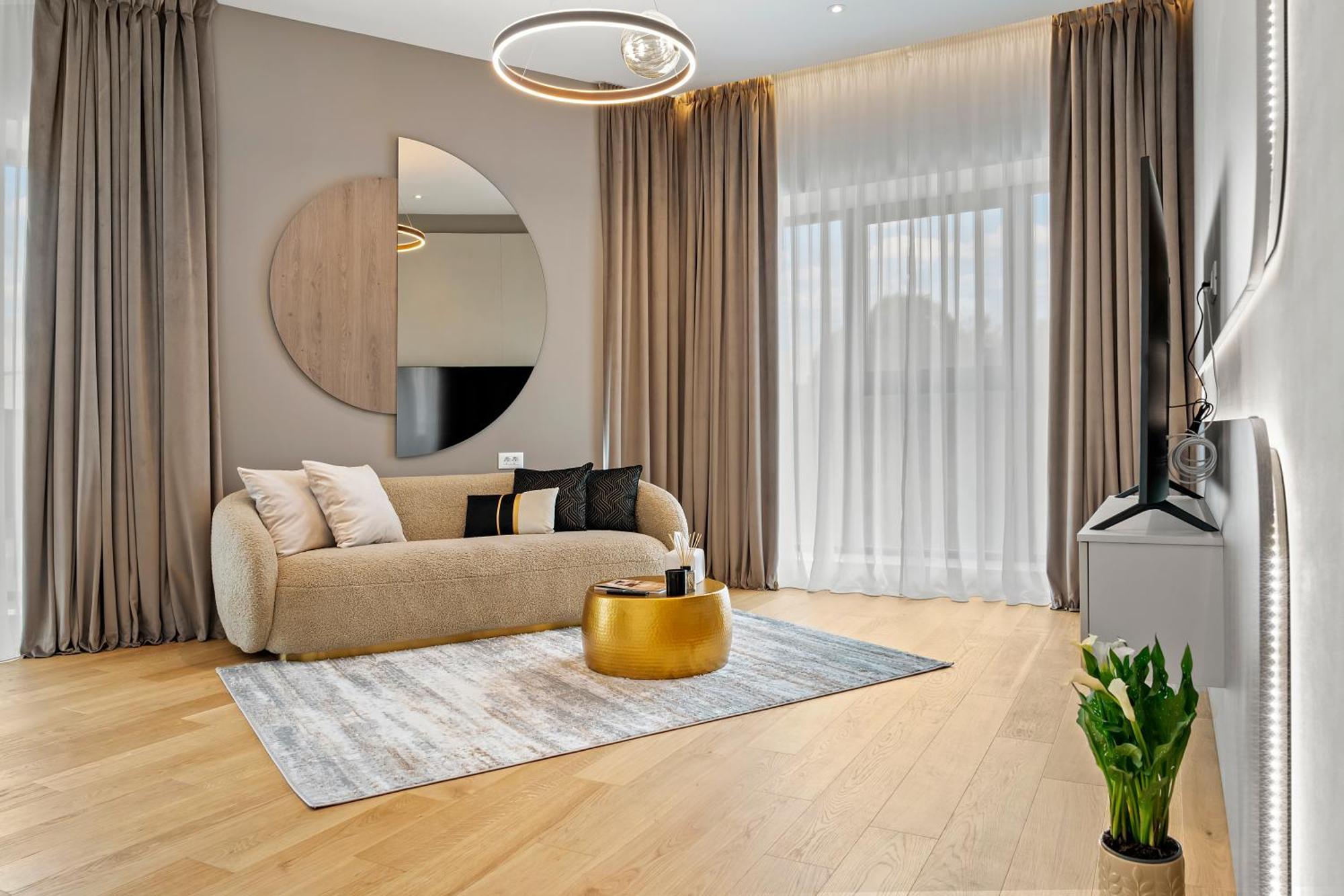 One Verdi Luxury Apartments Бухарест Экстерьер фото